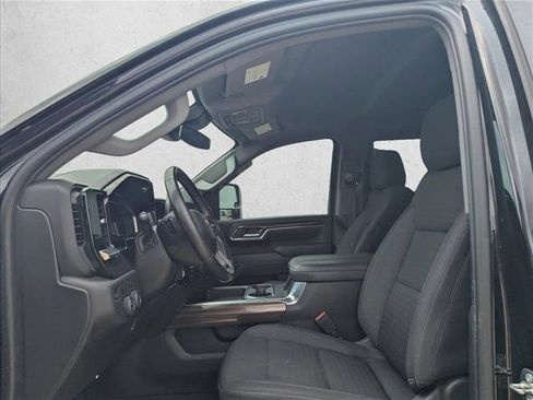 Used 2024 Chevrolet Silverado 2500 LT w/ Convenience Package AWD/4WD image 12
