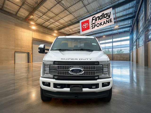 Used 2018 Ford F350 Platinum w/ Platinum Ultimate Package AWD/4WD image 2