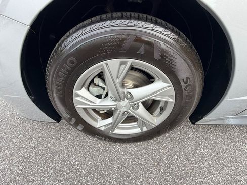 Used 2023 Hyundai Sonata SE FWD image 26