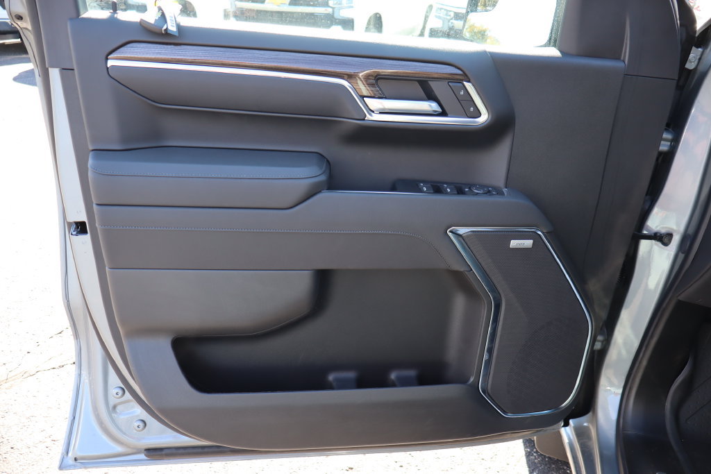New 2026 Chevrolet Silverado 1500 RST w/ All Star Edition Plus AWD/4WD image 4
