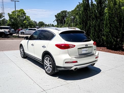 Used 2016 INFINITI QX50 2WD w/ Deluxe Touring Package image 9
