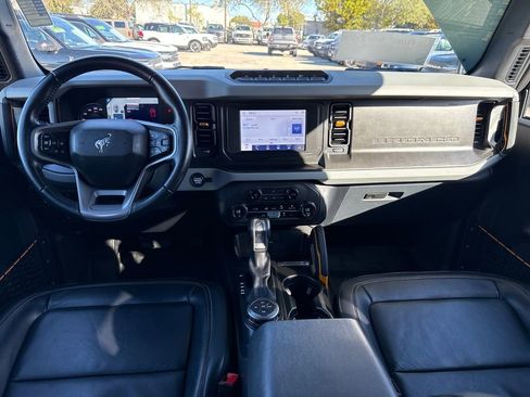 Certified 2023 Ford Bronco Badlands w/ Sasquatch Package image 6