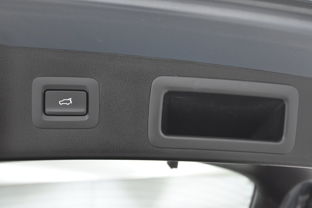 Certified 2025 MAZDA CX-5 Carbon Edition AWD/4WD image 36