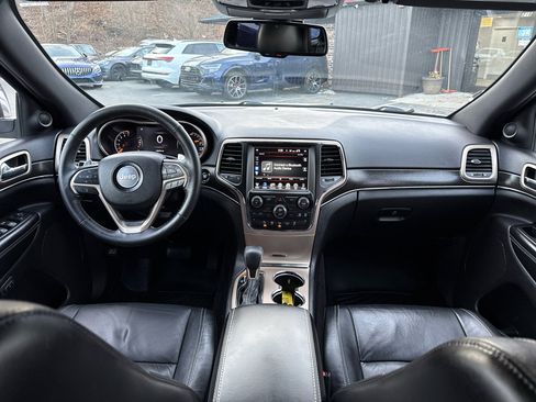 Used 2016 Jeep Grand Cherokee Limited image 27