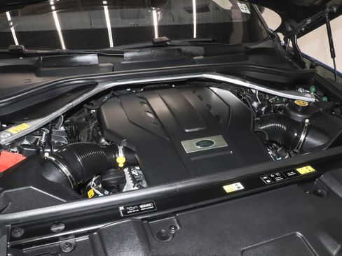 Used 2023 Land Rover Range Rover Long Wheelbase Autobiography image 54