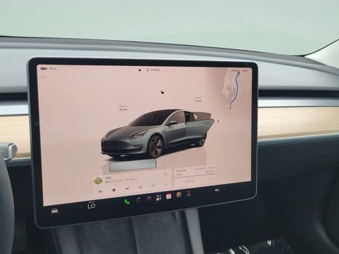 Used 2023 Tesla Model 3 Standard Range RWD image 14