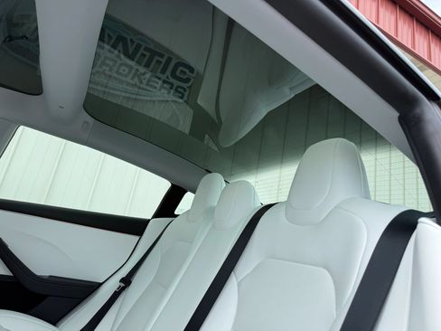 Used 2025 Tesla Model 3 Long Range RWD image 25