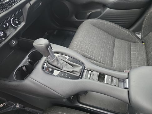 Used 2024 Honda HR-V LX image 24