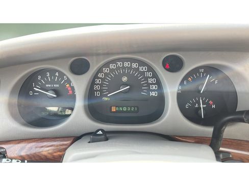 Used 2003 Buick Le Sabre Custom w/ Comfort & Style Package FWD image 15