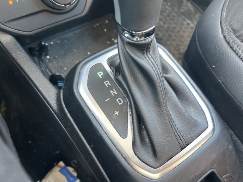 Used 2023 Jeep Renegade Latitude image 9