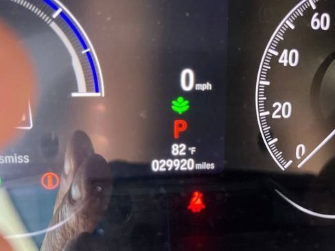 Used 2022 Honda Accord Touring image 14