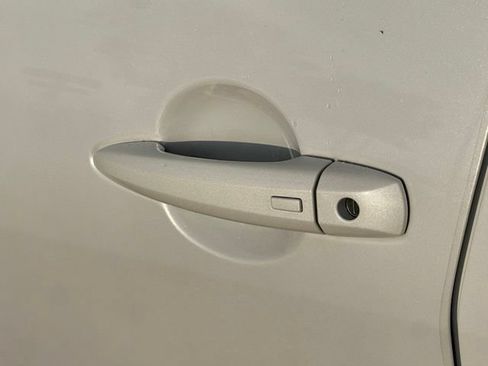 Used 2025 Nissan Sentra SV w/ All-Weather Package FWD image 11