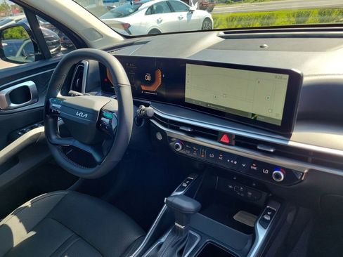 New 2026 Kia Sorento EX w/ EX Premium Package FWD image 8
