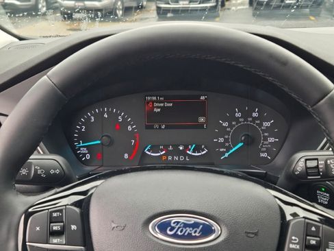 Certified 2022 Ford Escape SE w/ Cold Weather Package image 29