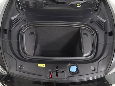 Used 2024 Audi RS e-tron GT w/ Carbon Performance Package image 30