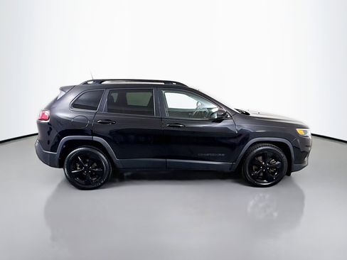 Used 2020 Jeep Cherokee Altitude image 8