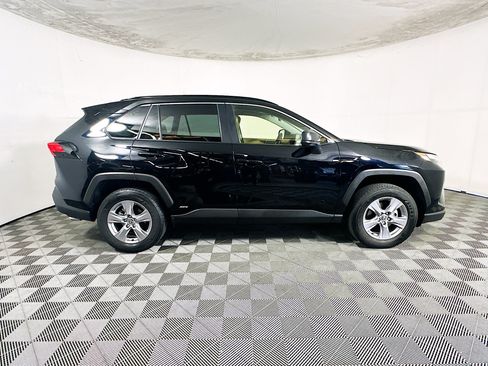 Certified 2025 Toyota RAV4 LE AWD/4WD image 2
