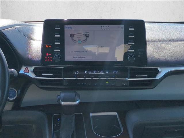 Certified 2023 Toyota Sienna XLE FWD image 14