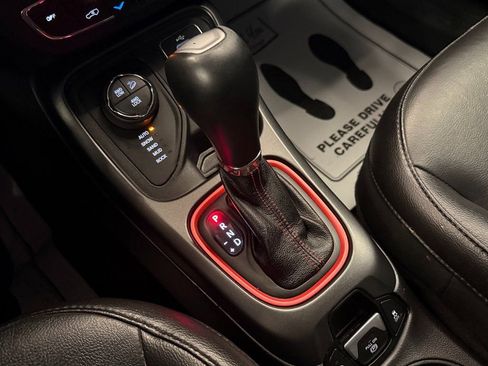 Used 2018 Jeep Compass Trailhawk w/ Leather Interior Group image 16