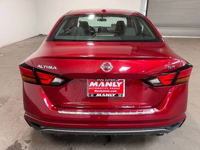 Used 2019 Nissan Altima 2.5 SR w/ SR Premium Package