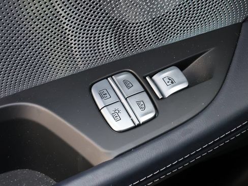 Used 2024 BMW 840i Gran Coupe xDrive AWD/4WD image 32