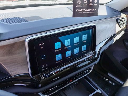 New 2026 Volkswagen Atlas SE FWD image 21