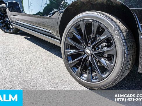 Used 2026 Cadillac Escalade Platinum Sport w/ LPO, ONYX Package AWD/4WD image 18