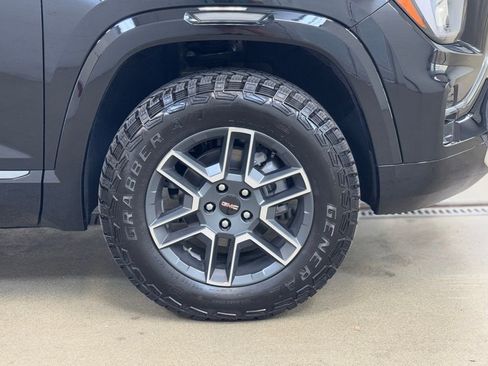 New 2026 GMC Terrain AT4 image 4