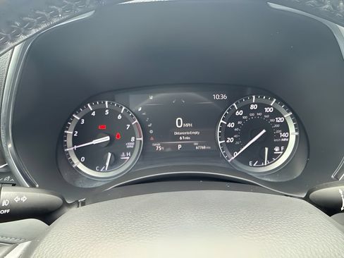 Used 2021 Toyota Highlander Platinum FWD image 16