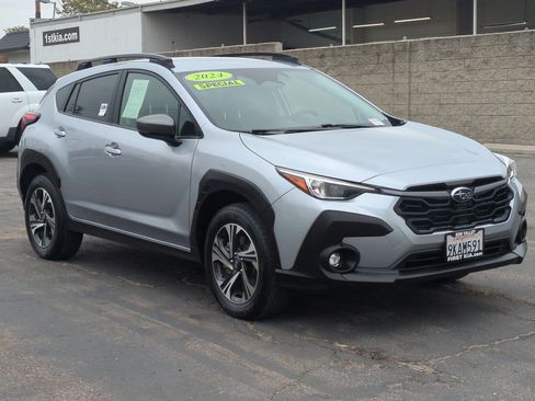 Used 2024 Subaru Crosstrek 2.0i Premium AWD/4WD image 3