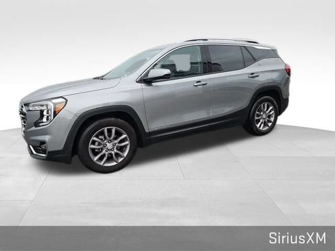 Used 2024 GMC Terrain SLT FWD image 13