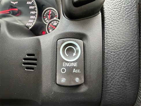 Used 2011 Chevrolet Corvette Coupe w/ 1LT image 21