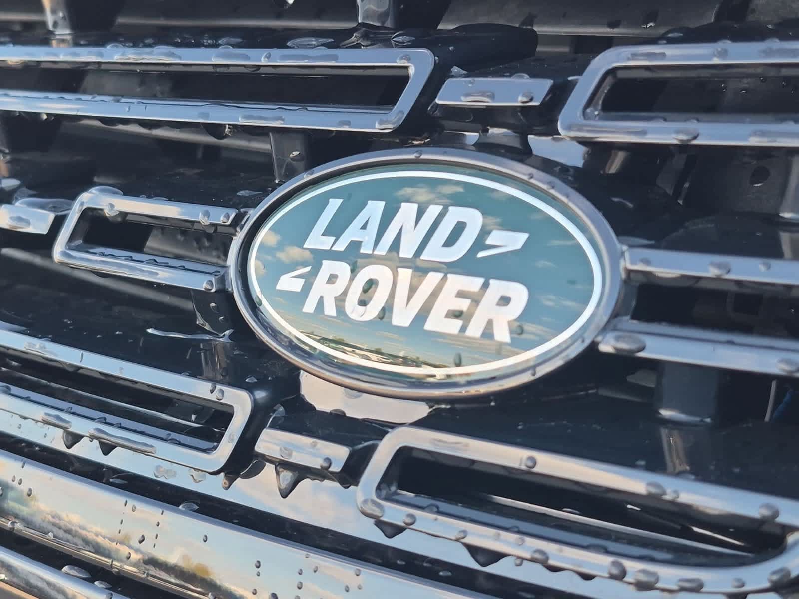 New 2027 Land Rover Range Rover Sport SE AWD/4WD image 11