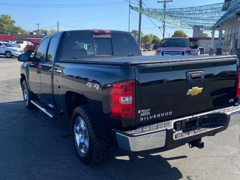 Used 2010 Chevrolet Silverado 1500 LTZ w/ Convenience Package image 7