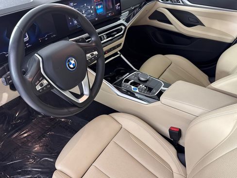 Certified 2023 BMW i4 eDrive35 RWD image 4