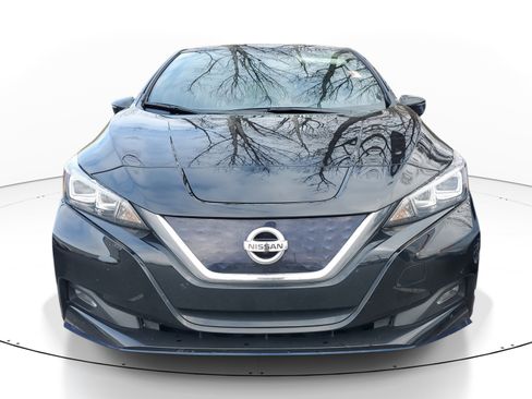 Used 2022 Nissan Leaf SL Plus image 2