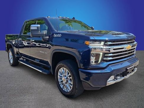 Used 2023 Chevrolet Silverado 3500 High Country w/ Z71 Off-Road Package AWD/4WD image 2