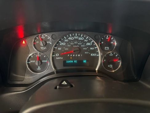 Used 2025 GMC Savana 3500 LT w/ LT Preferred Equipment Group RWD image 45