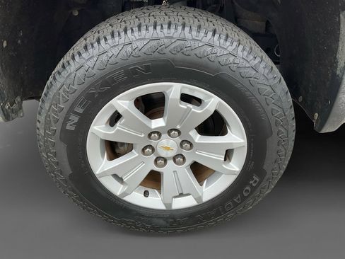 Used 2015 Chevrolet Colorado LT w/ Luxury Package image 14