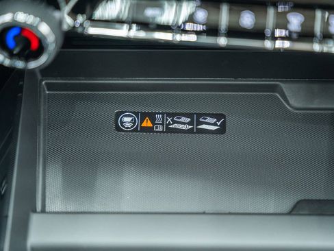 New 2026 Chevrolet Suburban Premier w/ Sun And Tow Package AWD/4WD image 28