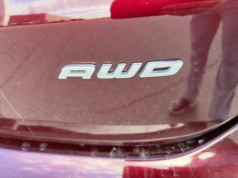 Used 2023 Ford Edge SEL w/ Convenience Package image 9