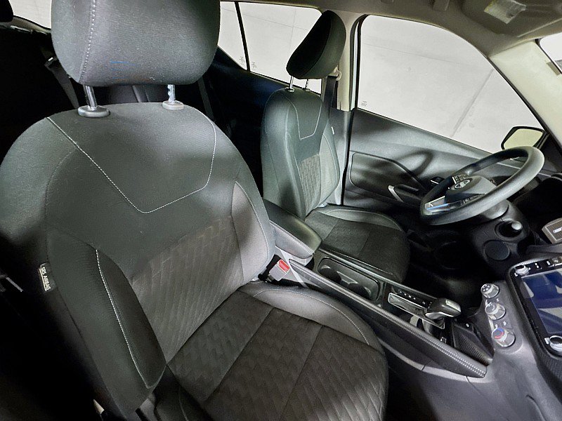 Used 2024 Nissan Kicks SV FWD image 25