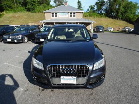 Used 2015 Audi Q5 2.0T Premium Plus w/ Technology Package AWD/4WD image 9