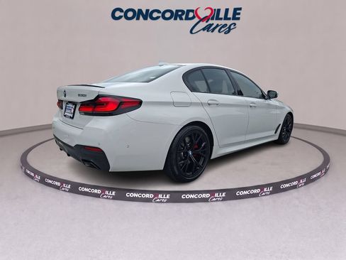 Used 2023 BMW 530i xDrive w/ M Sport Package AWD/4WD image 6