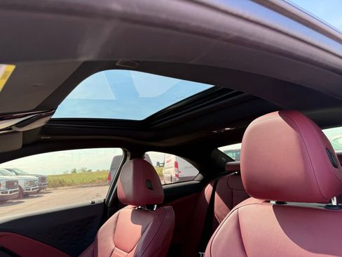 Used 2023 BMW 230i Coupe w/ Premium Package RWD image 6