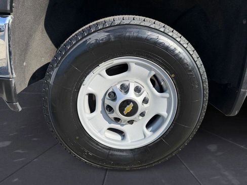 Used 2021 Chevrolet Silverado 2500 W/T w/ WT Convenience Package image 38