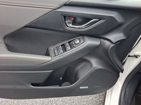 Certified 2025 Subaru Crosstrek 2.5i Limited image 12