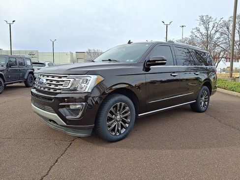 Used 2021 Ford Expedition Max Limited image 3