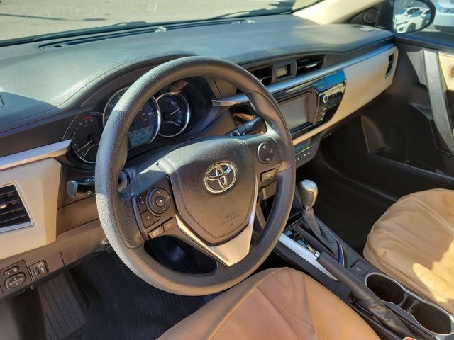 Used 2016 Toyota Corolla LE FWD image 19
