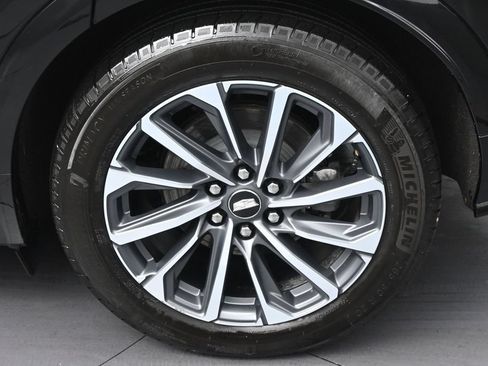Used 2024 Cadillac Lyriq Sport RWD image 37
